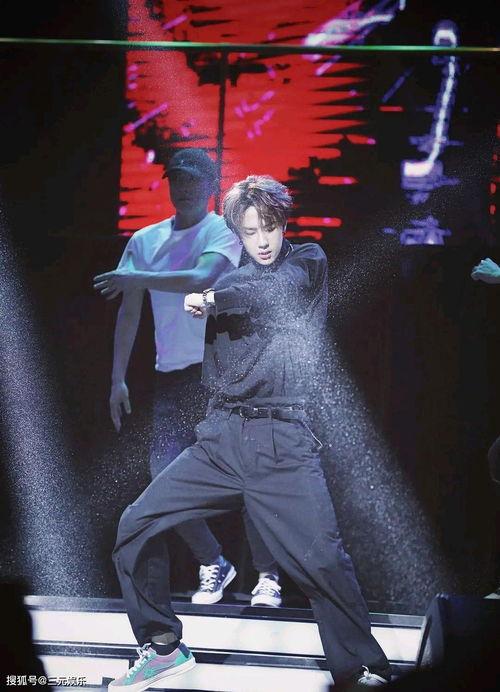 gai爷个人资料多高,身高揭秘，这位嘻哈歌手的身材比例令人瞩目